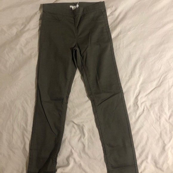 H&M Army Green Jegging - Picture 3 of 10